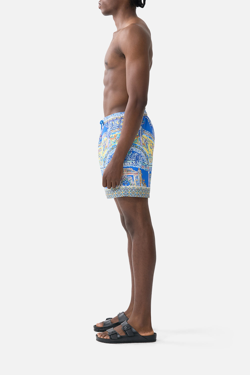 MID LENGTH BOARDSHORT WITH ELASTIC WAIST BENEATH THE ANDALUSIAN SUN