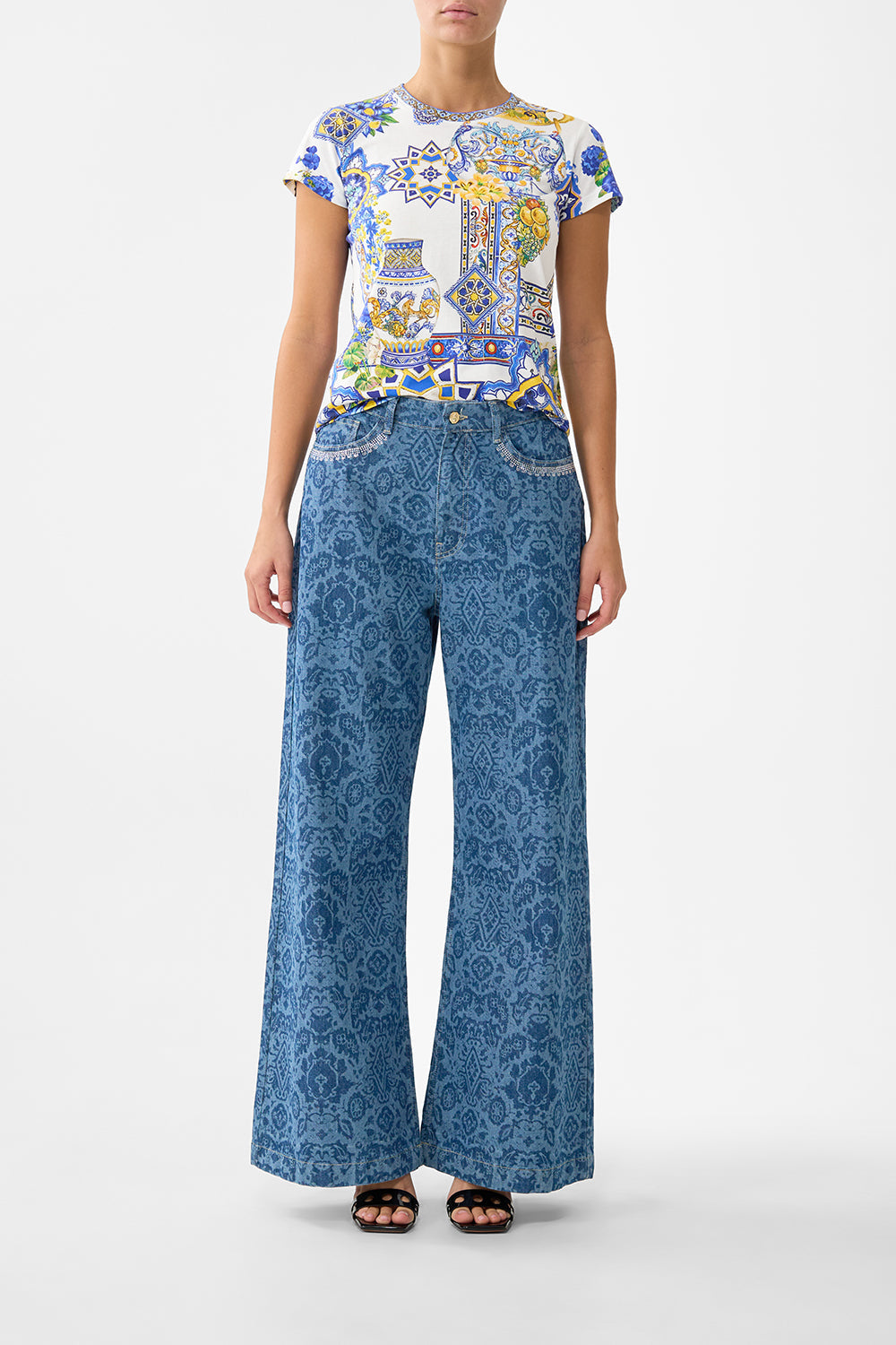 The CAMILLA SLIM FIT ROUND NECK T-SHIRT ESPAÑA NIRVANA in our ESPAÑA NIRVANA print.