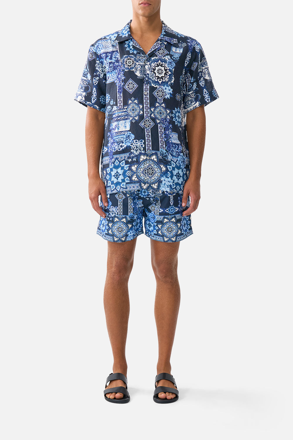 SHORT SLEEVE CABANA SHIRT A TILED WONDERLAND