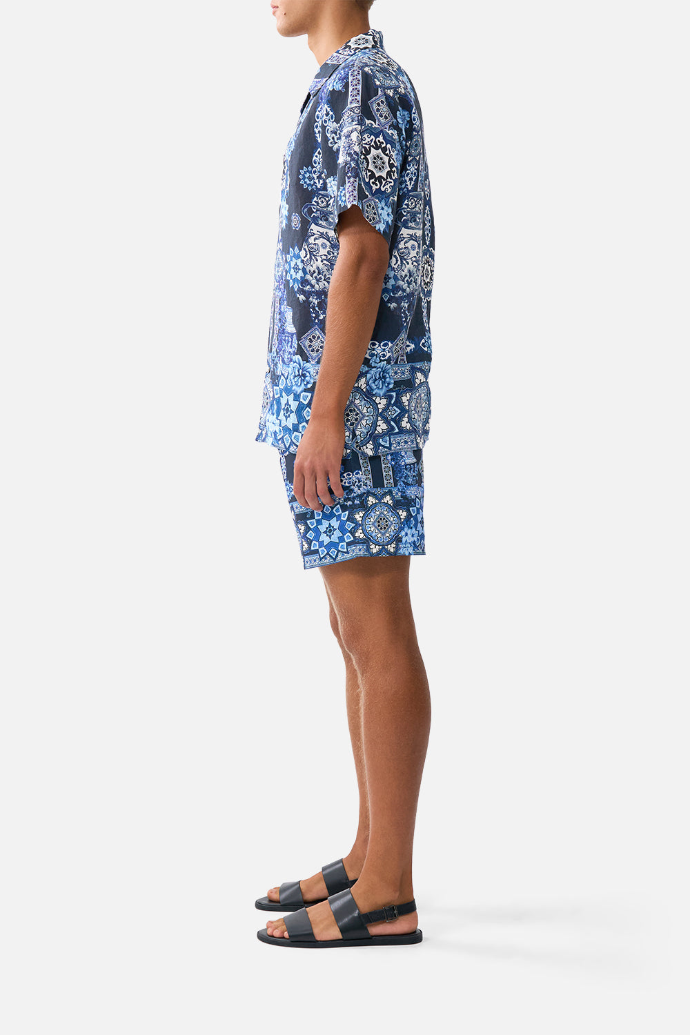 SHORT SLEEVE CABANA SHIRT A TILED WONDERLAND