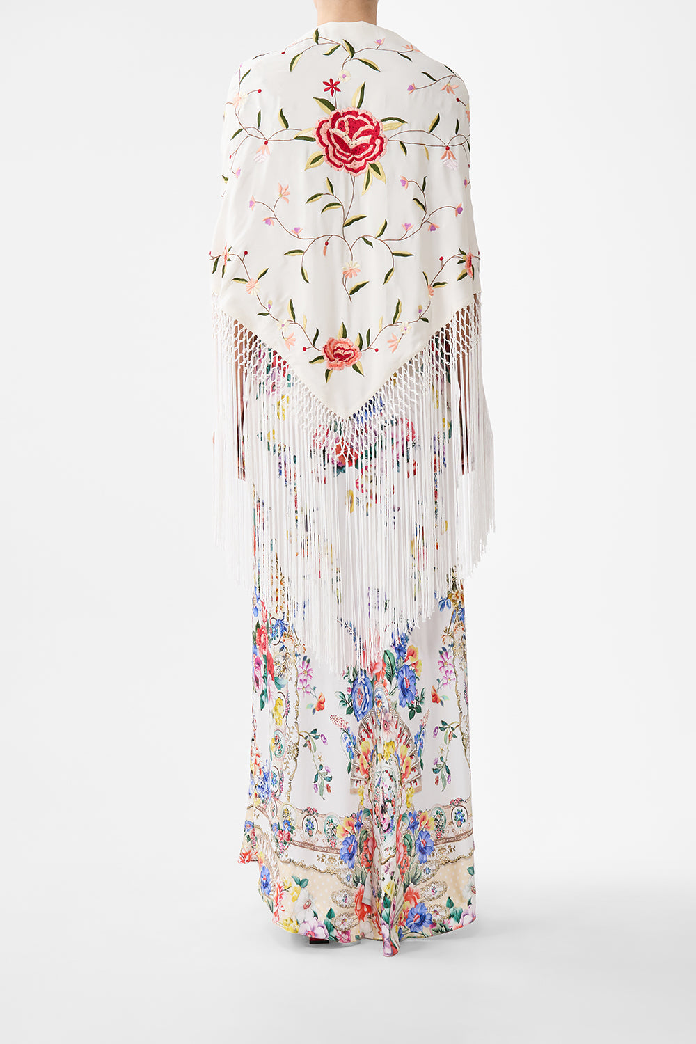 The CAMILLA MACRAME SHAWL SOLID CREAM in our  print.