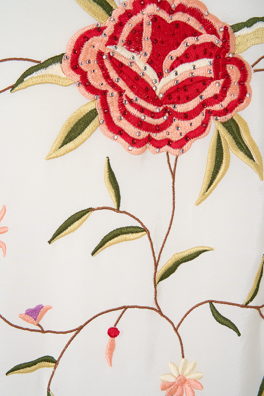 The CAMILLA MACRAME SHAWL SOLID CREAM in our  print.