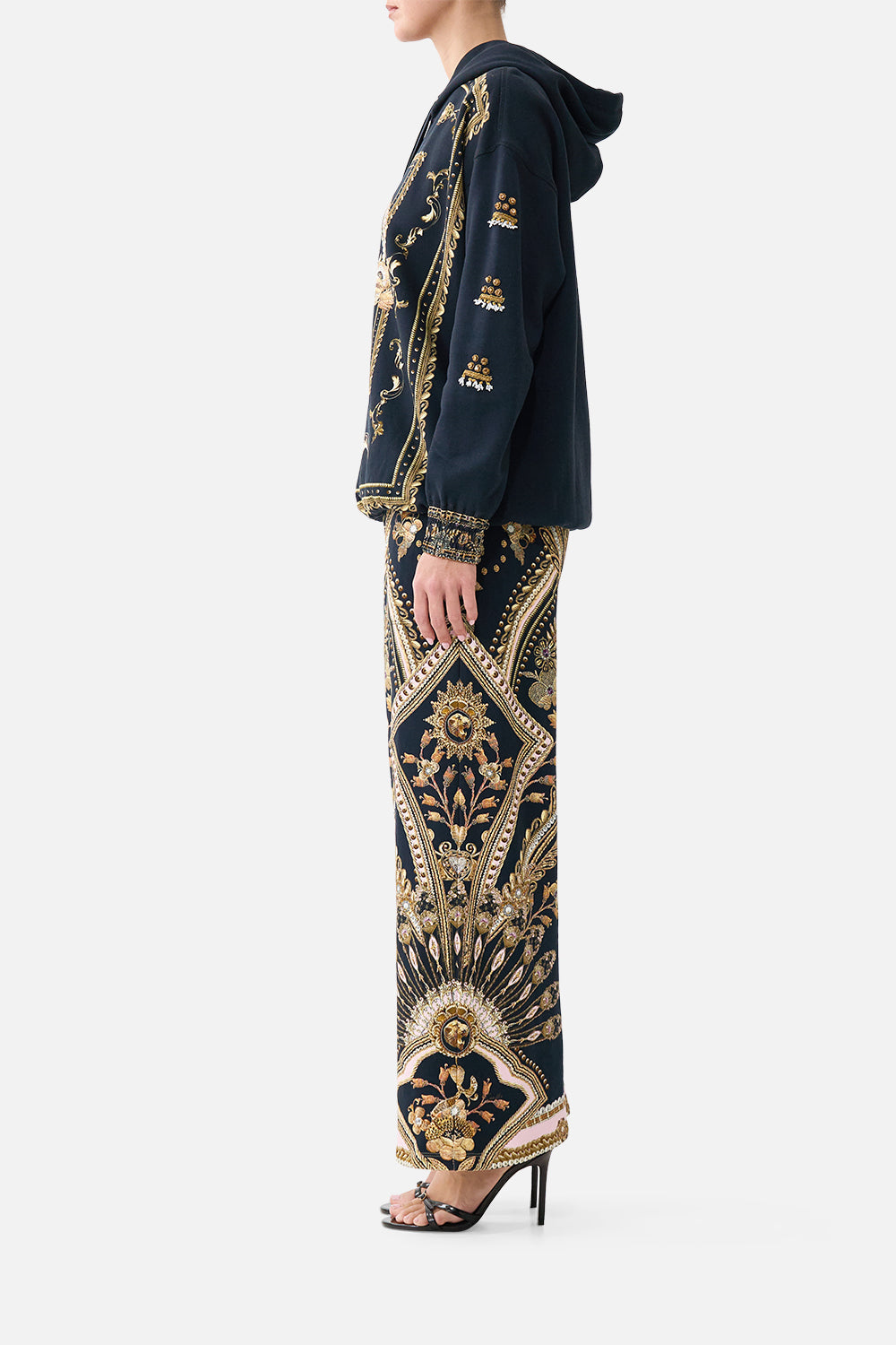 The CAMILLA HOODIE WITH POCKETS TAURUS RISING in our  print.