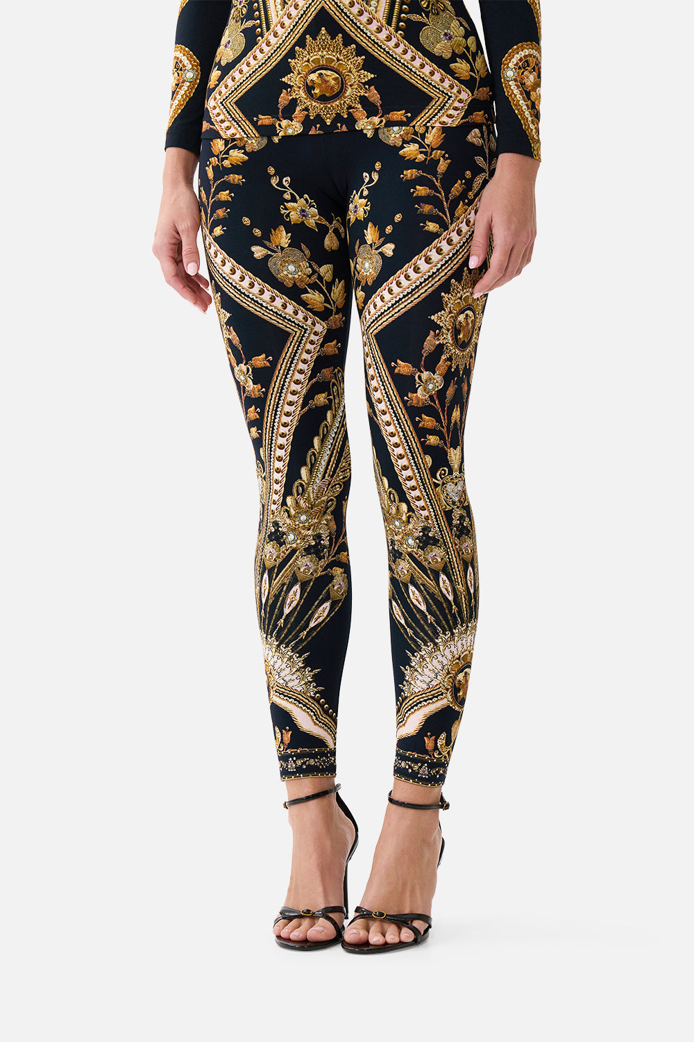 The CAMILLA LEGGINGS TAURUS RISING in our  print.