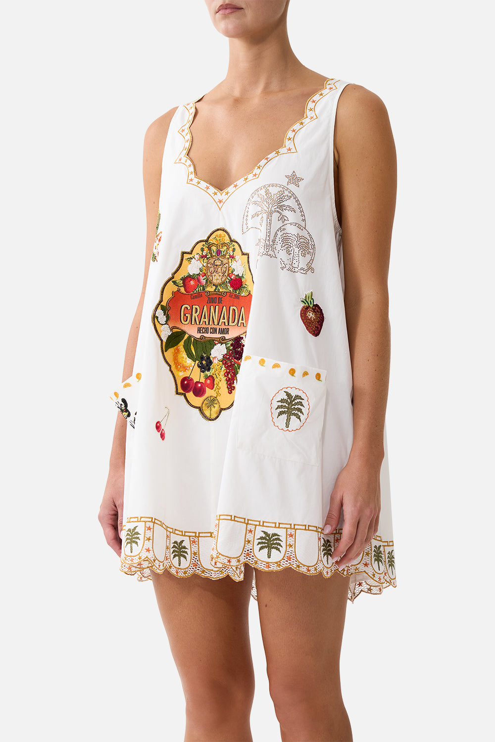 The CAMILLA SHORT POCKET DRESS WITH LOW BACK VA VA VINTAGE in our  print.