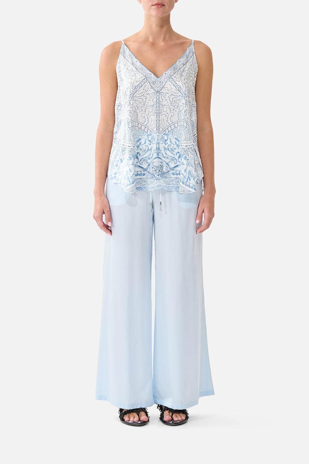 The CAMILLA lounge pant in our print The Hum of the Alhambra. Front model view.