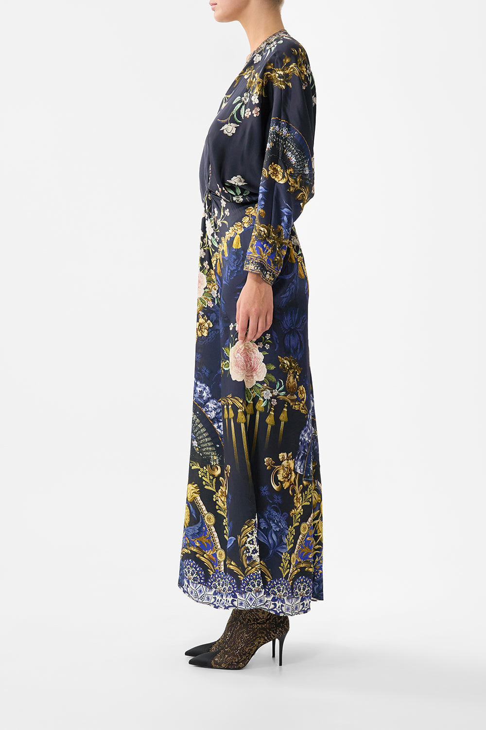 TWIST FRONT BATWING DRESS NOTES FROM THE BLUE ROOM