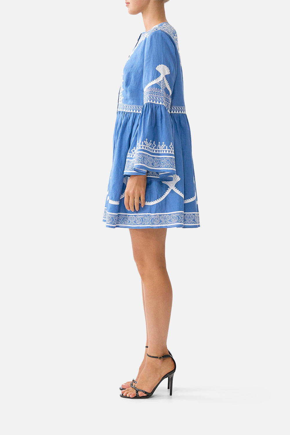 BUTTON THROUGH MINI DRESS WITH FLARED SLEEVE DE NADA GRANADA