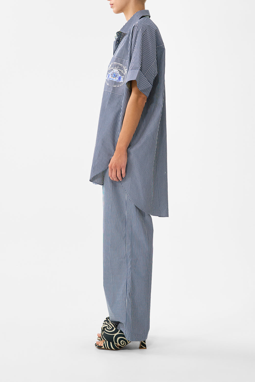 The CAMILLA OVERSIZED POCKET TUNIC SEVILLIAN STYLE in our  print.
