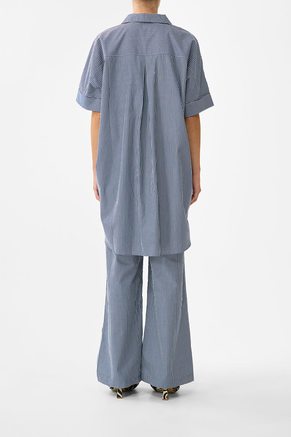 The CAMILLA OVERSIZED POCKET TUNIC SEVILLIAN STYLE in our  print.