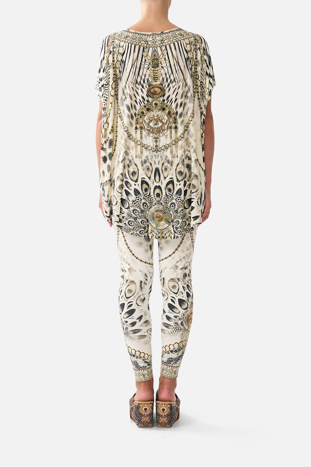 The CAMILLA LOOSE FIT TEE LADY LIONHEART in our  print.