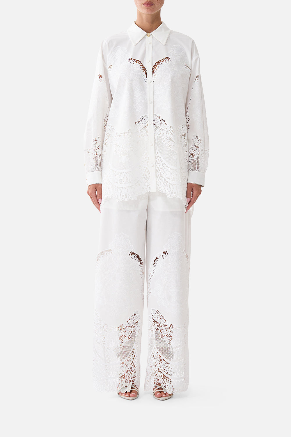 The CAMILLA Side Split Shirt Dandelion Skies in our Dandelion Skies print.