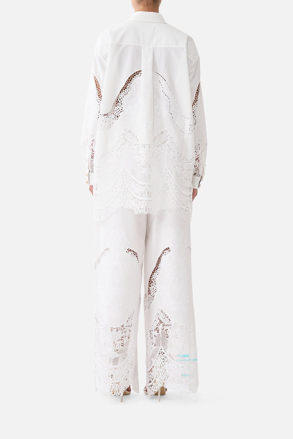 The CAMILLA SIDE SPLIT SHIRT DANDELION SKIES
