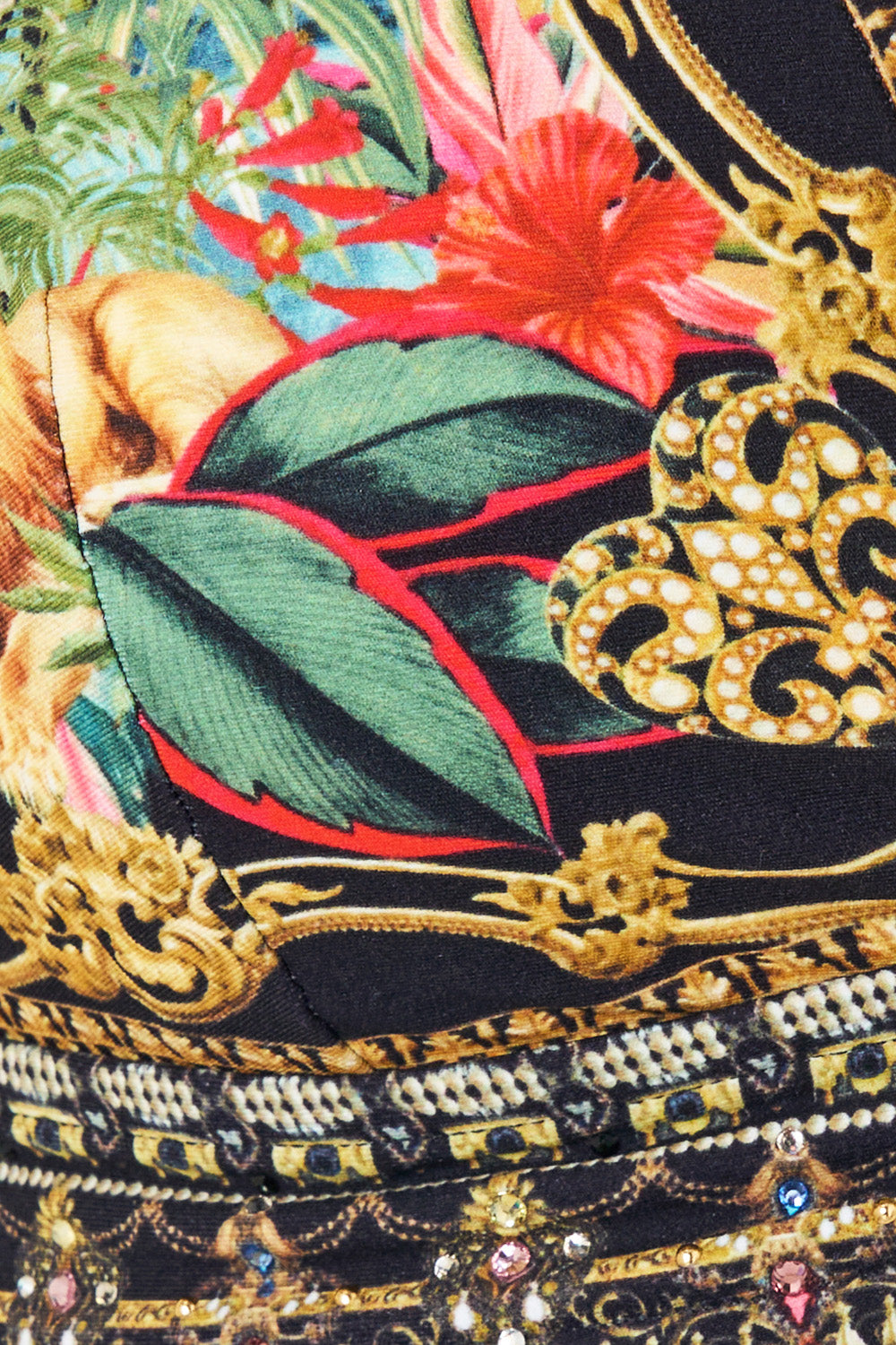 The CAMILLA HIGH TRI BIKINI TOP W FRONT TRIM PALACE ZOOLOGY in our  print.