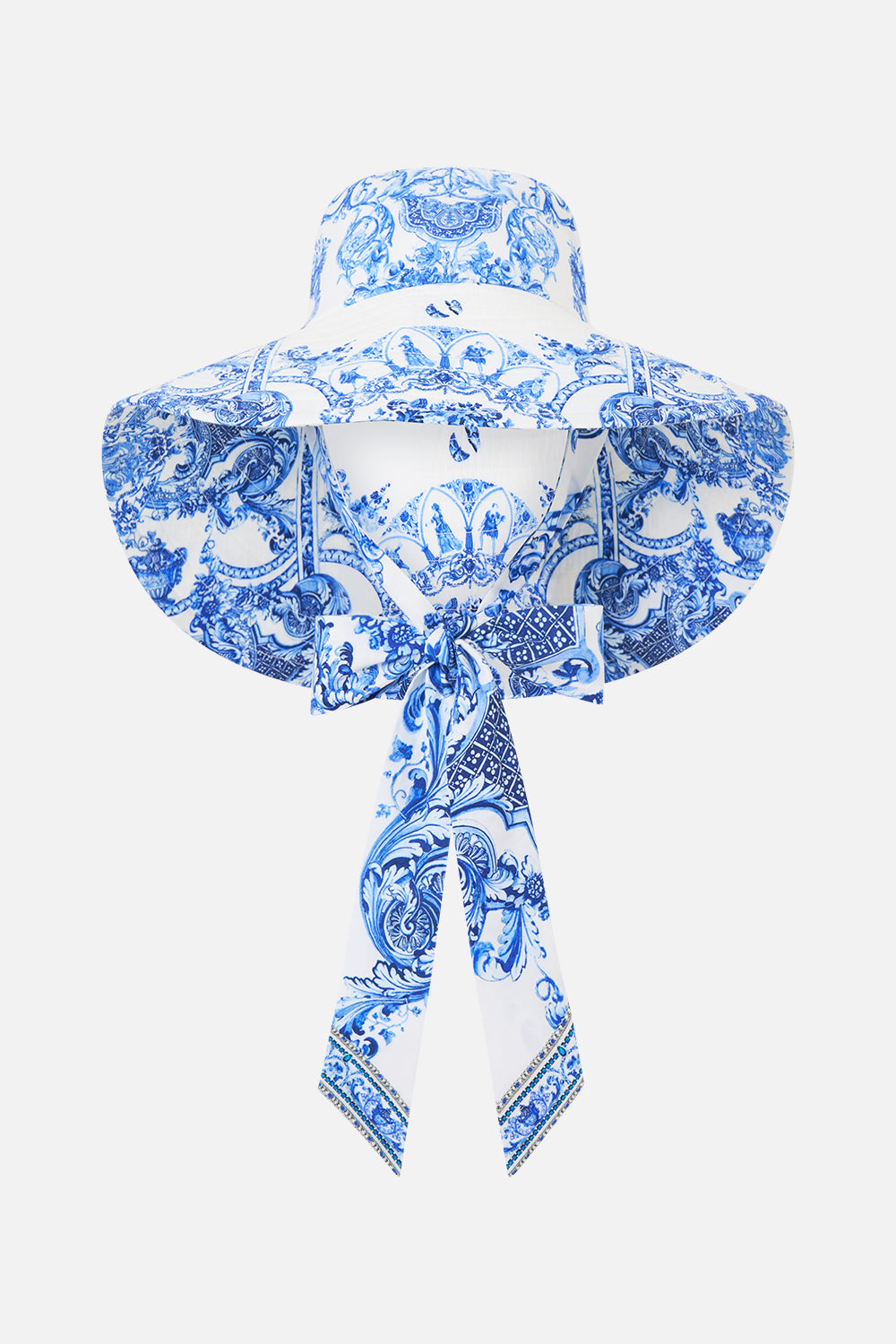 The CAMILLA WIDE BRIM BUCKET HAT WITH TIE CERAMIC PANORAMIC in our CERAMIC PANORAMIC print.