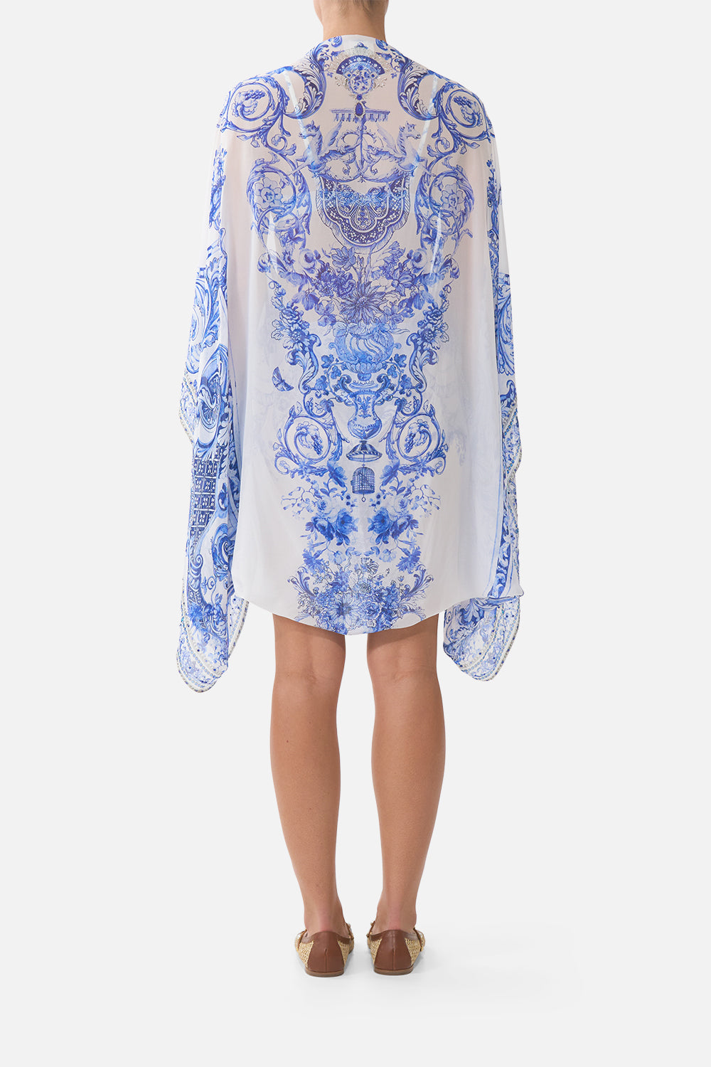 The CAMILLA SILK CHIFFON SHRUG CERAMIC PANORAMIC in our  print.