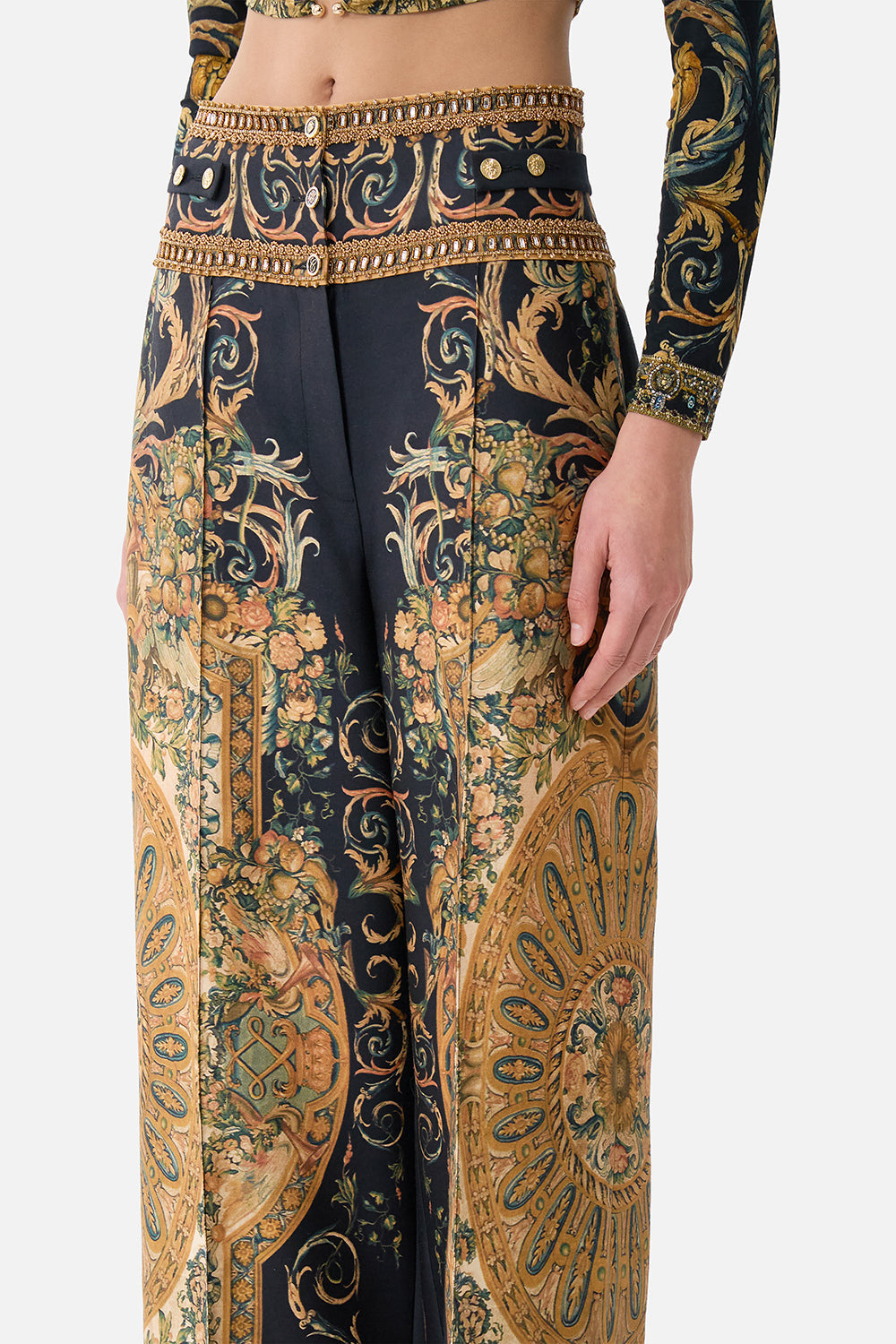 TAILORED PANT WITH WAIST BUTTON DETAIL MUSEUM MEMOIRS