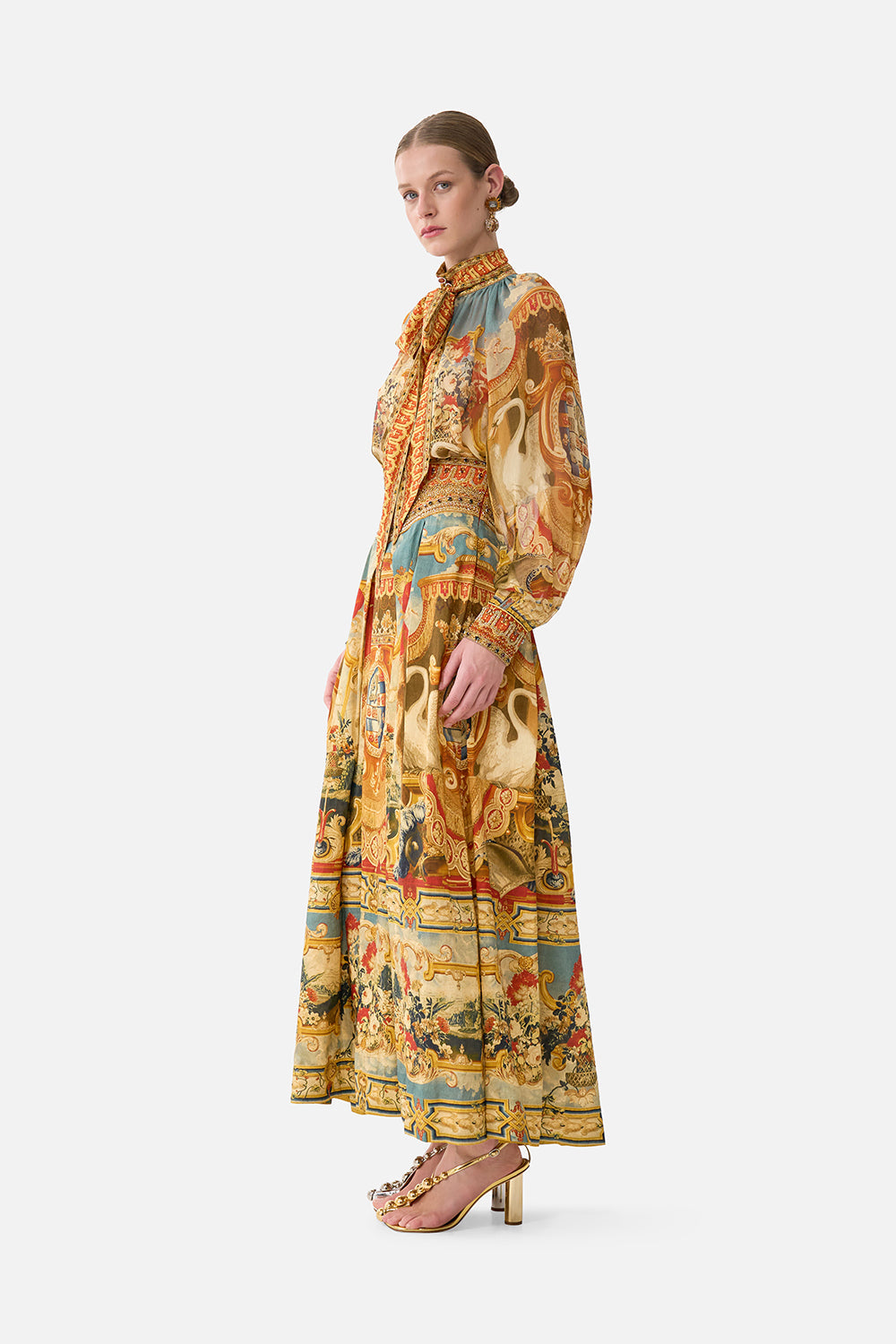 The CAMILLA DETACHABLE PUSSY BOW RAGLAN BLOUSE LIFE’S RICH TAPESTRY in our  print.