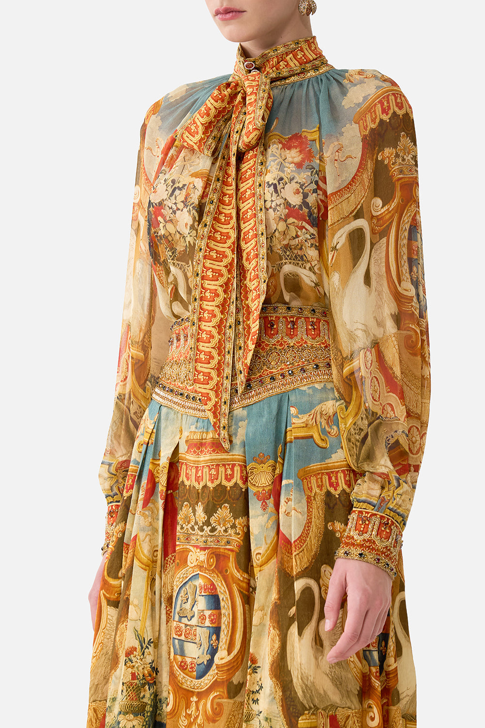 The CAMILLA DETACHABLE PUSSY BOW RAGLAN BLOUSE LIFE’S RICH TAPESTRY in our  print.