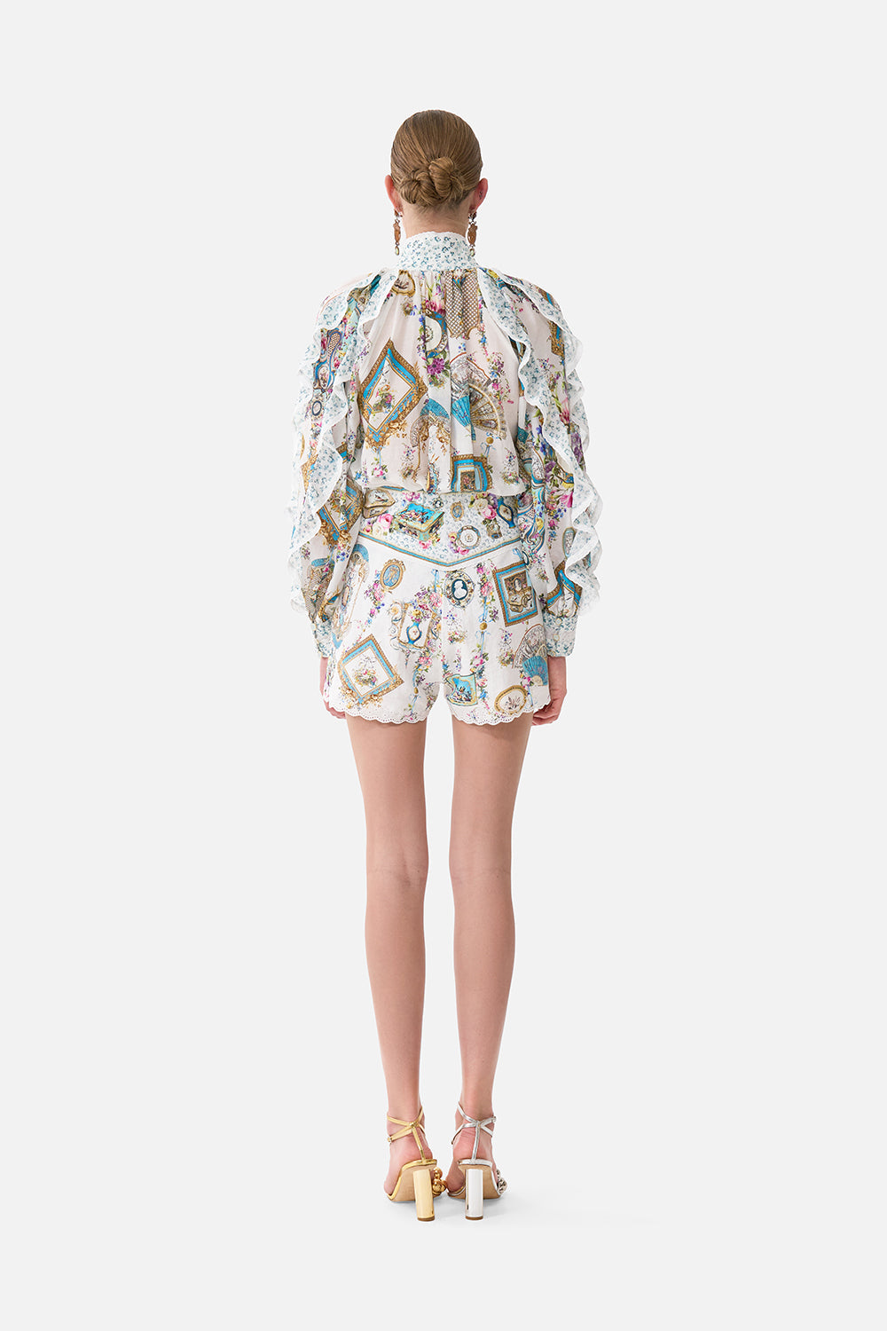 The CAMILLA CORSET WAIST SHORT ART FOR THE ARTISANS in our  print.