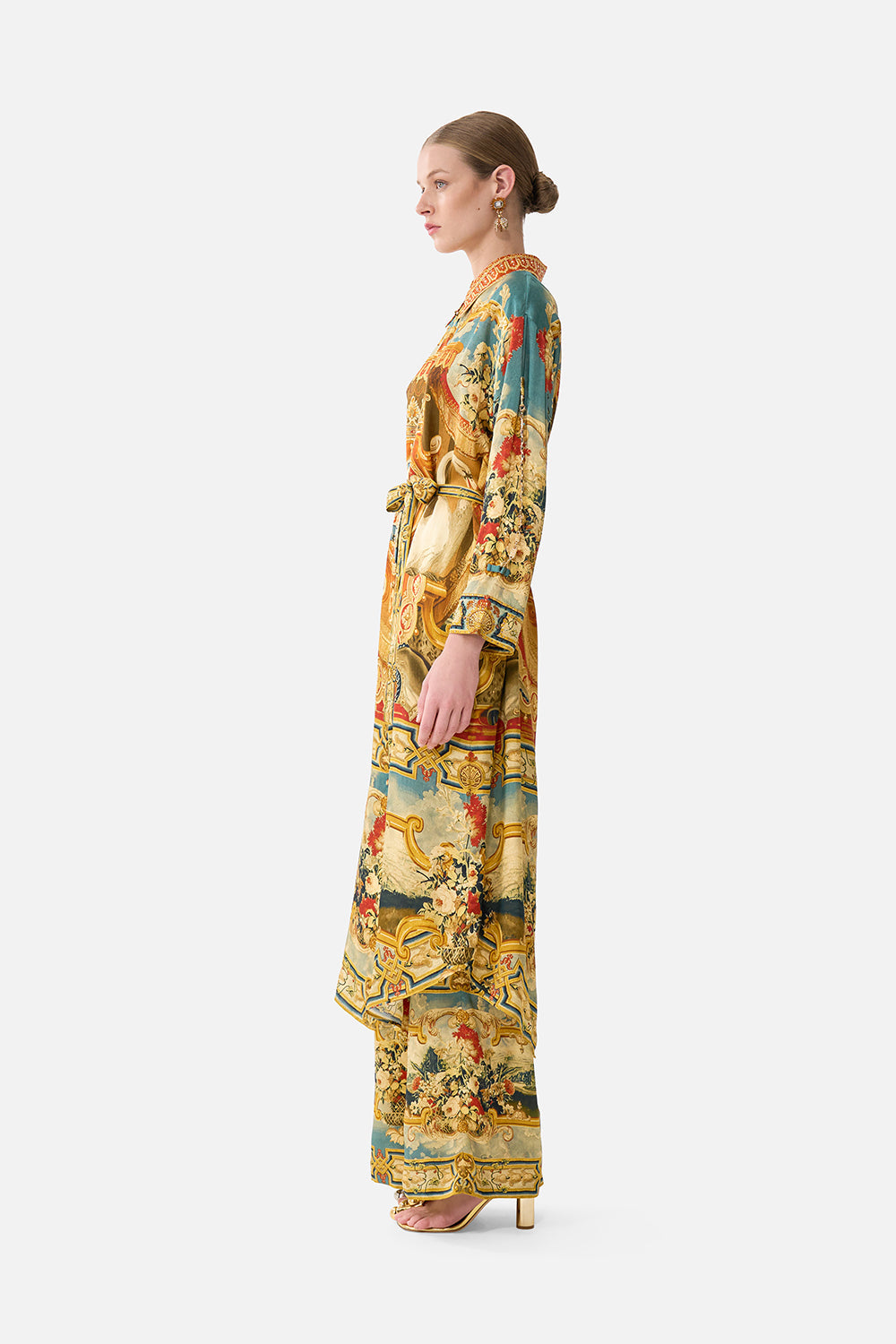 SHIRT DRESS WITH BACK BUTTON DETAIL LIFE’S RICH TAPESTRY