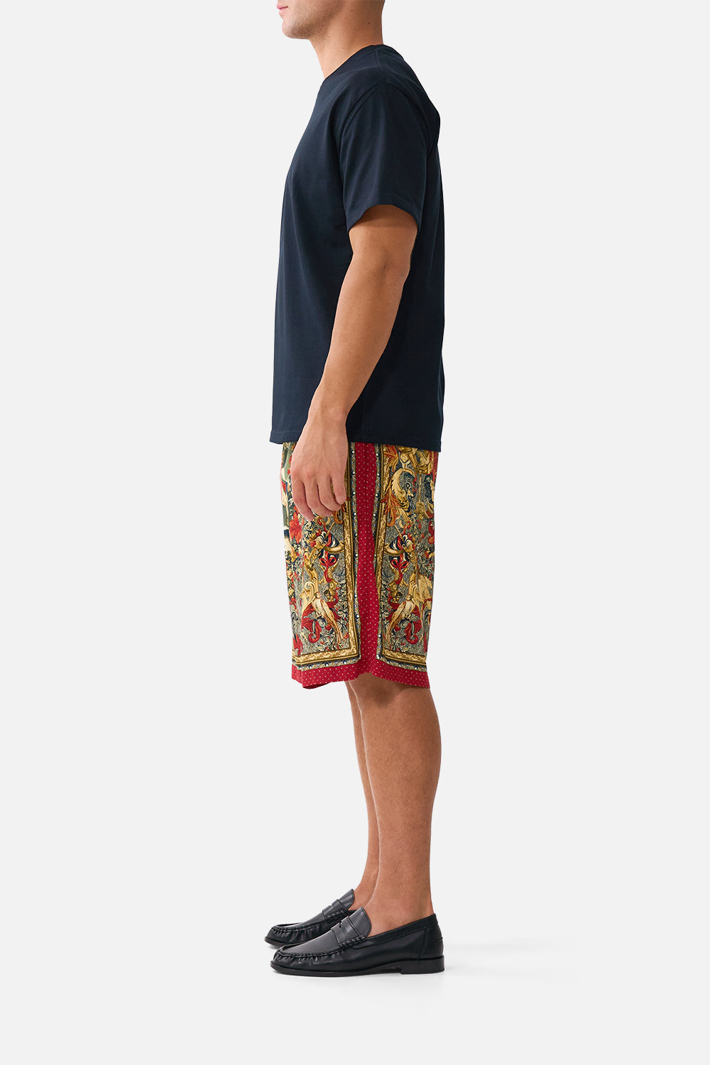 BAGGY LONG WALK SHORT WITH ELASTIC WAIST MEET ME AT THE MET