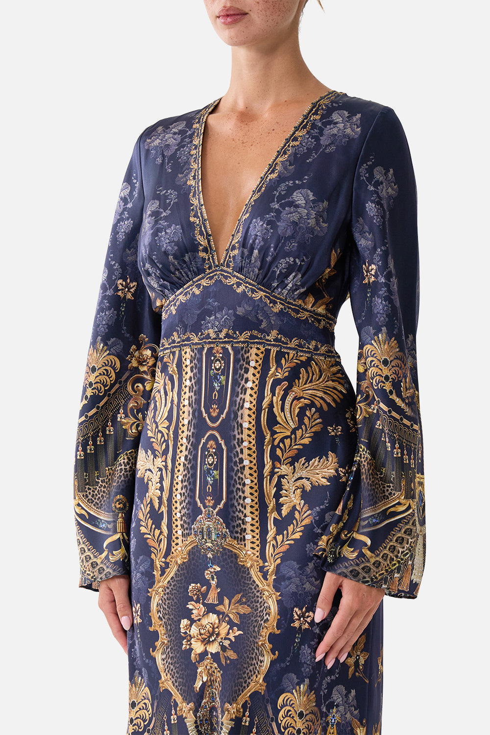 V NECK DRESS WITH FLARED SLEEVE CLOAKED IN BAROQUE