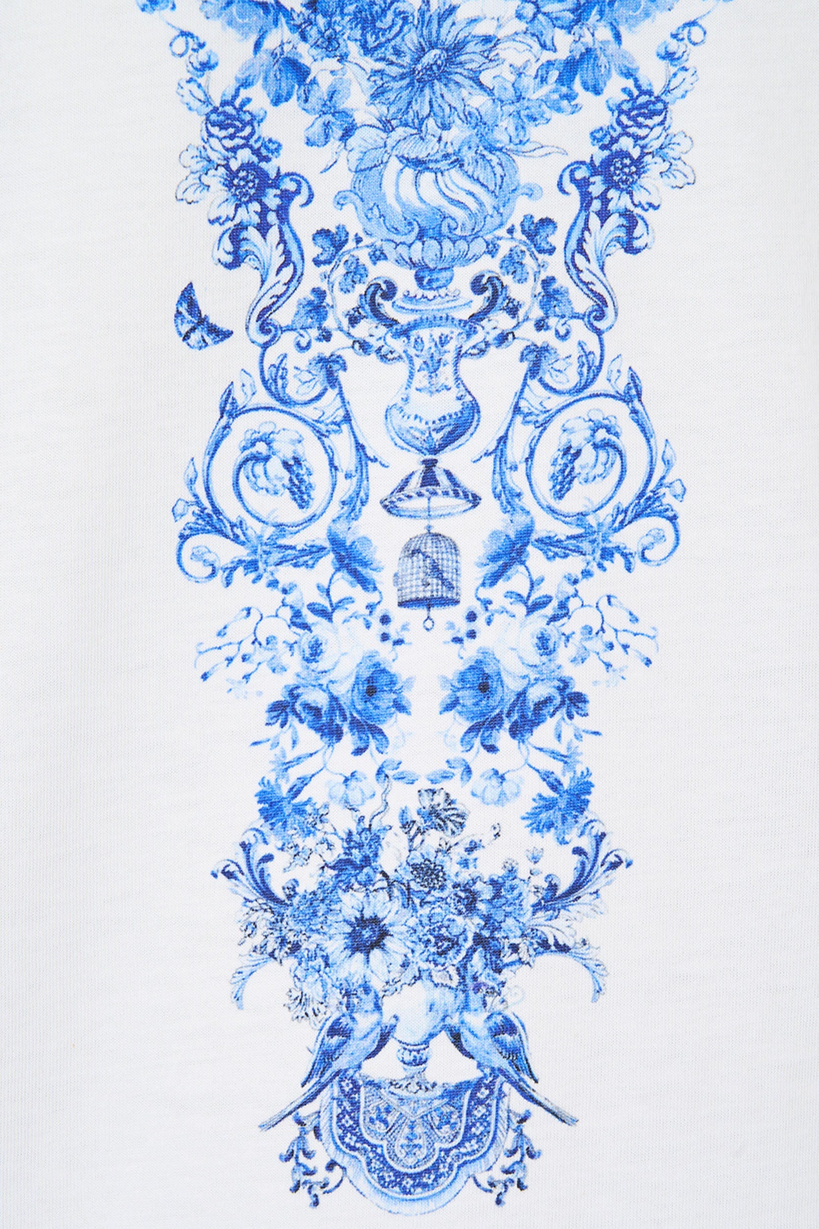 The CAMILLA SLIM FIT ROUND NECK T-SHIRT CERAMIC PANORAMIC in our  print.