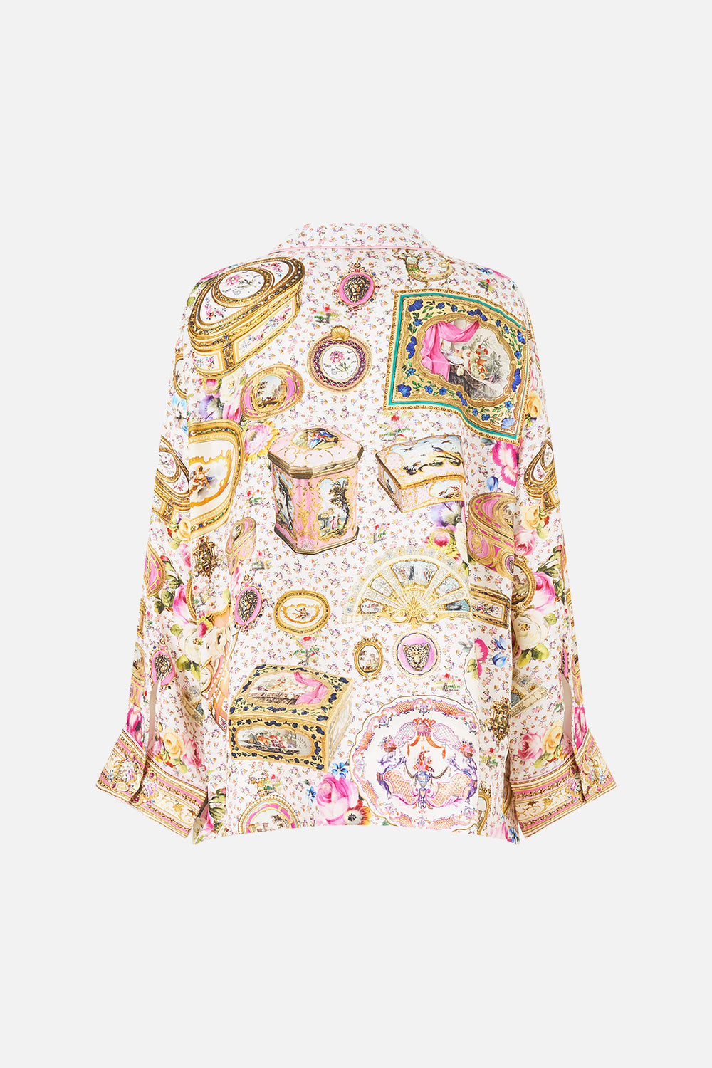 The CAMILLA RELAXED COLLARED SHIRT WITH POCKET IN THE HEART OF ART in our  print.