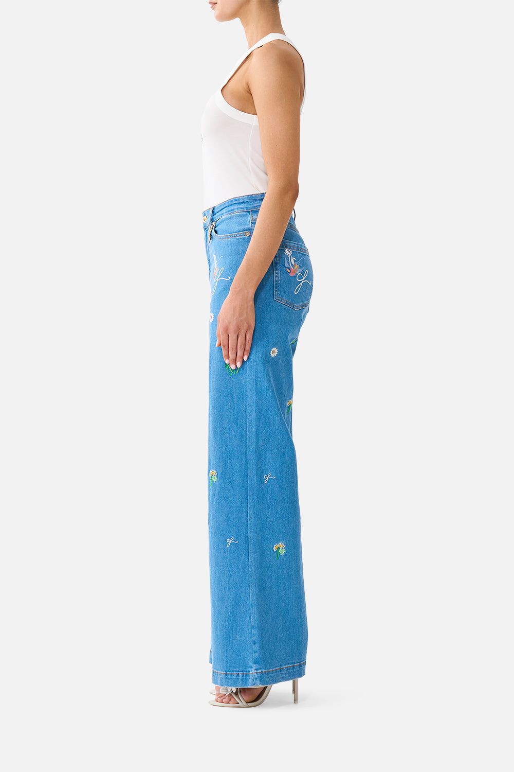 The CAMILLA JERSEY TANK TOP DANDELION SKIES
