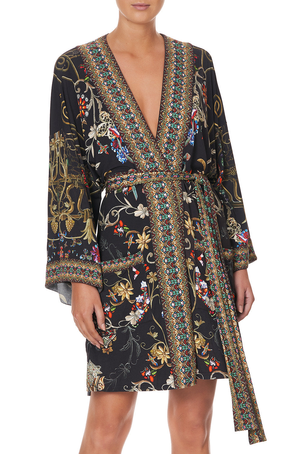 LOUNGE KIMONO WITH TIE BELT DANCING IN THE DARK