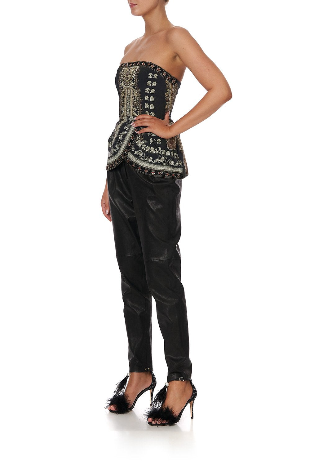 CORSET WITH STRAPS TORRERO