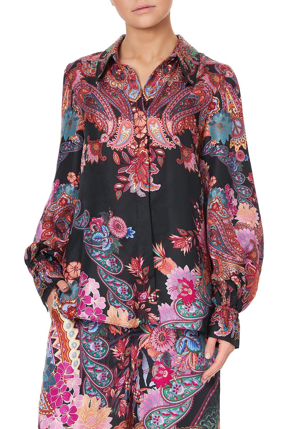 CURVED COLLAR BLOUSE SWINGING SIXTIES