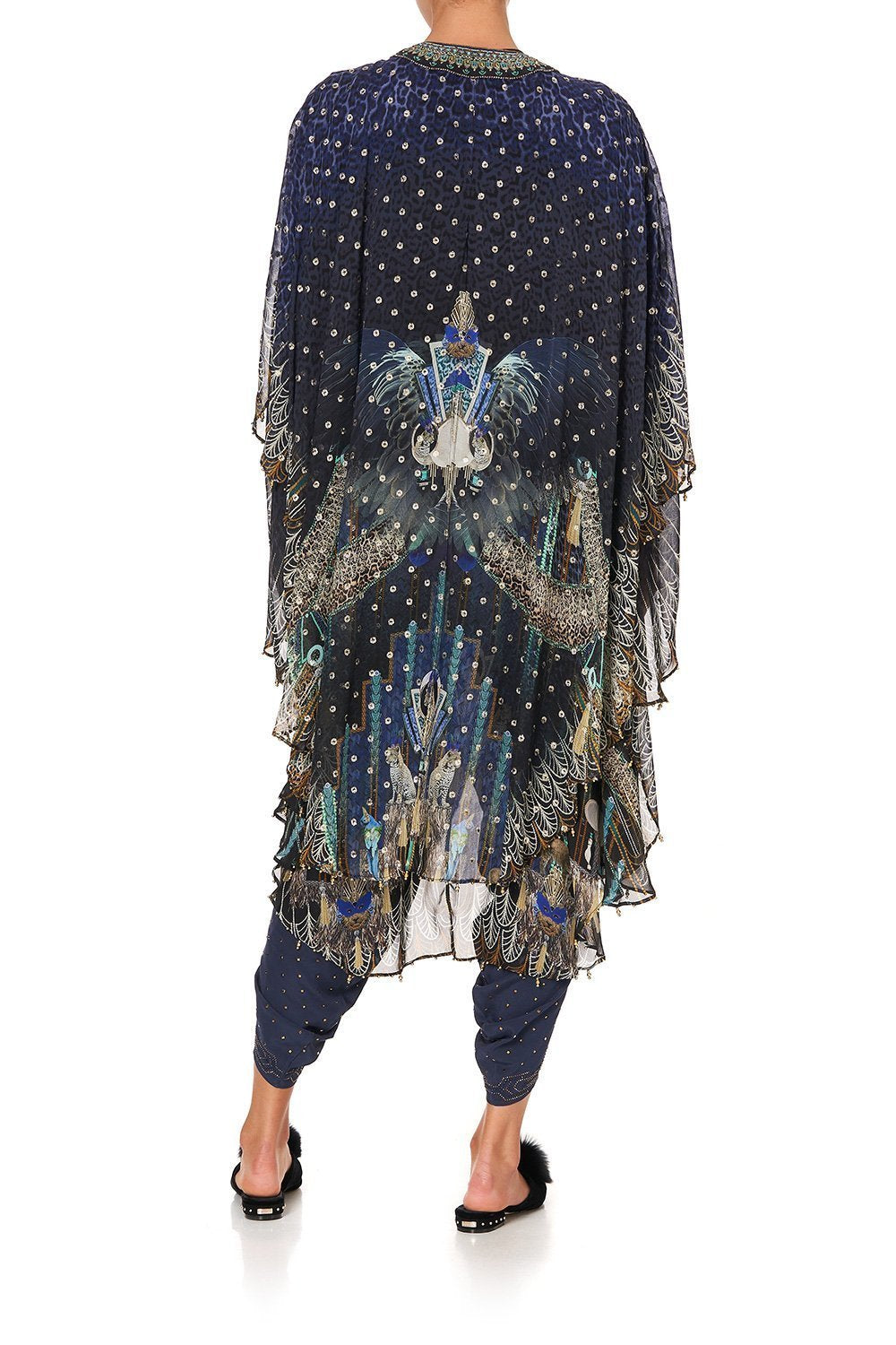 SCALLOPED EDGE LAYER DRIPPING IN DECO