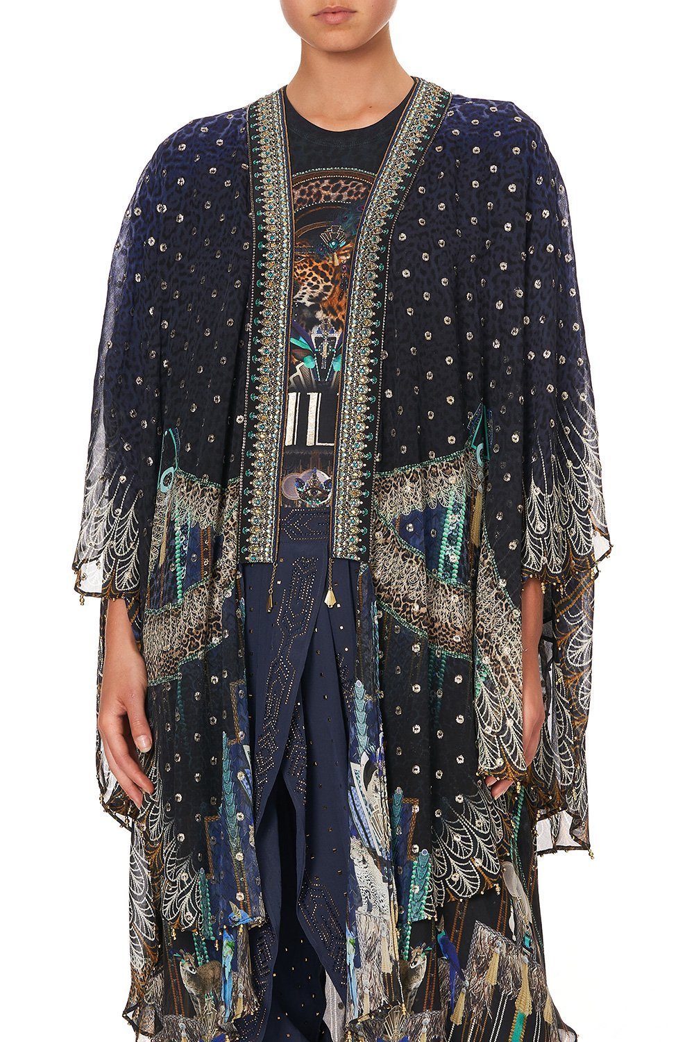 SCALLOPED EDGE LAYER DRIPPING IN DECO