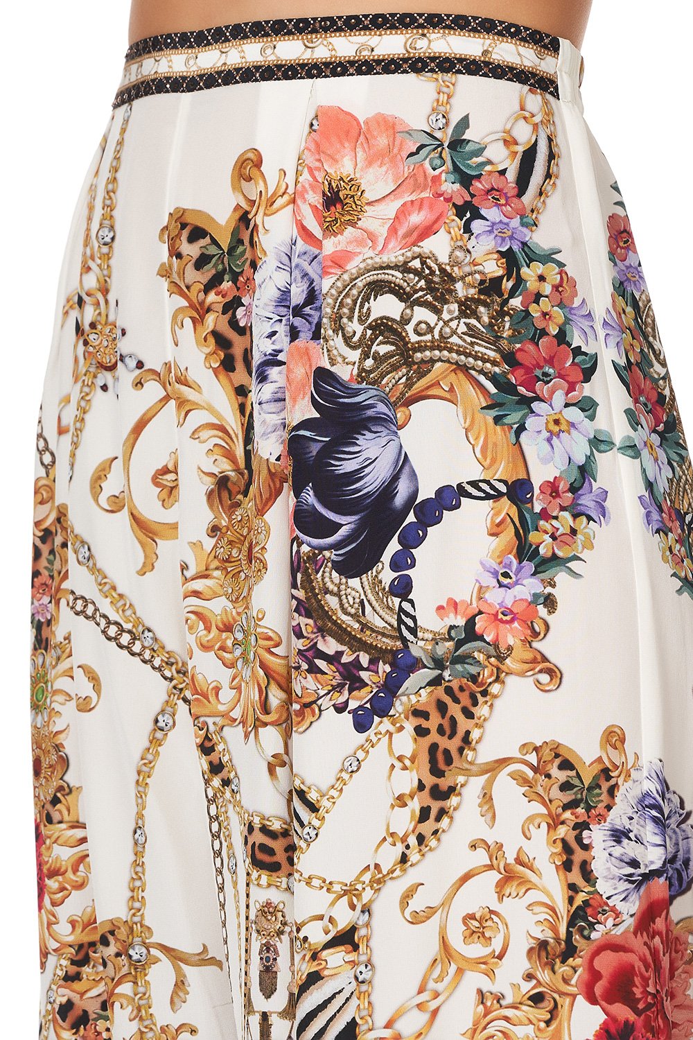 TUCK FRONT PANT REIGN SUPREME