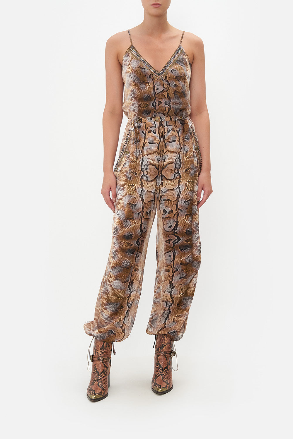 PARACHUTE PANT CALL OF THE FALCON