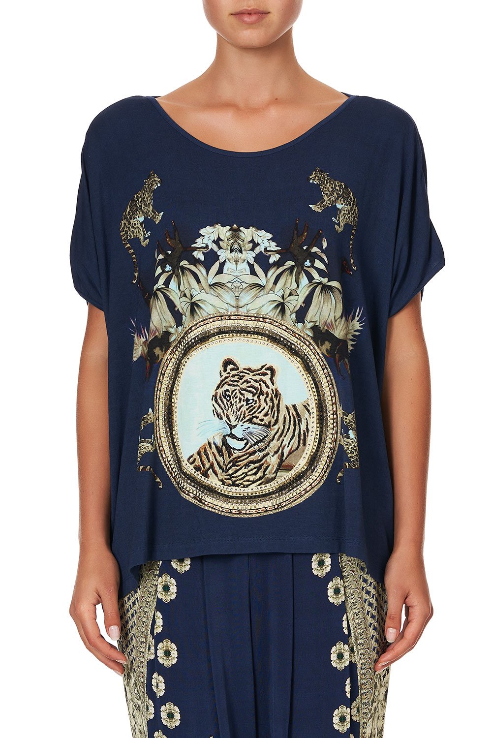 LOOSE FIT ROUND NECK TEE A LITTLE PAST TWILIGHT