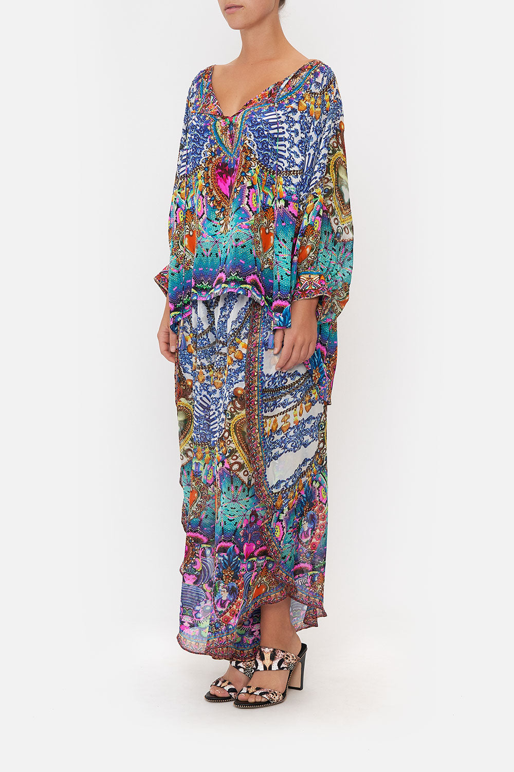 RAGLAN SLEEVE BLOUSE WITH CUFF LUCKY CHARMS