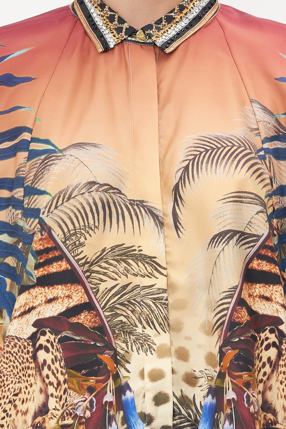 BATWING SHIRT NATURAL INSTINCT