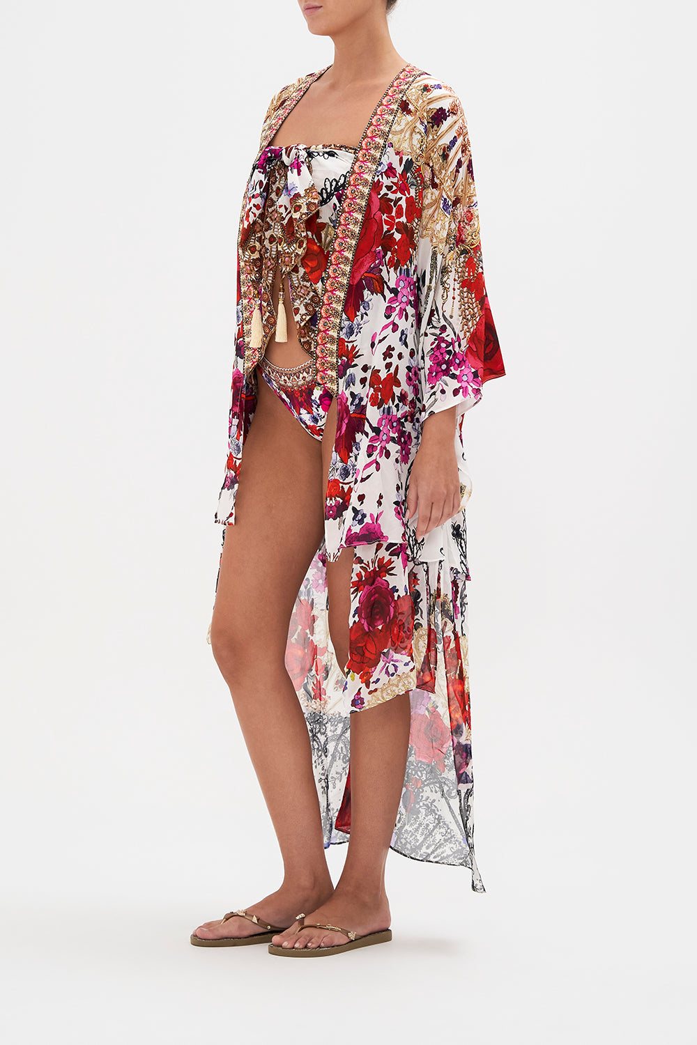 KIMONO WITH LONG UNDERLAYER REIGN OF ROSES