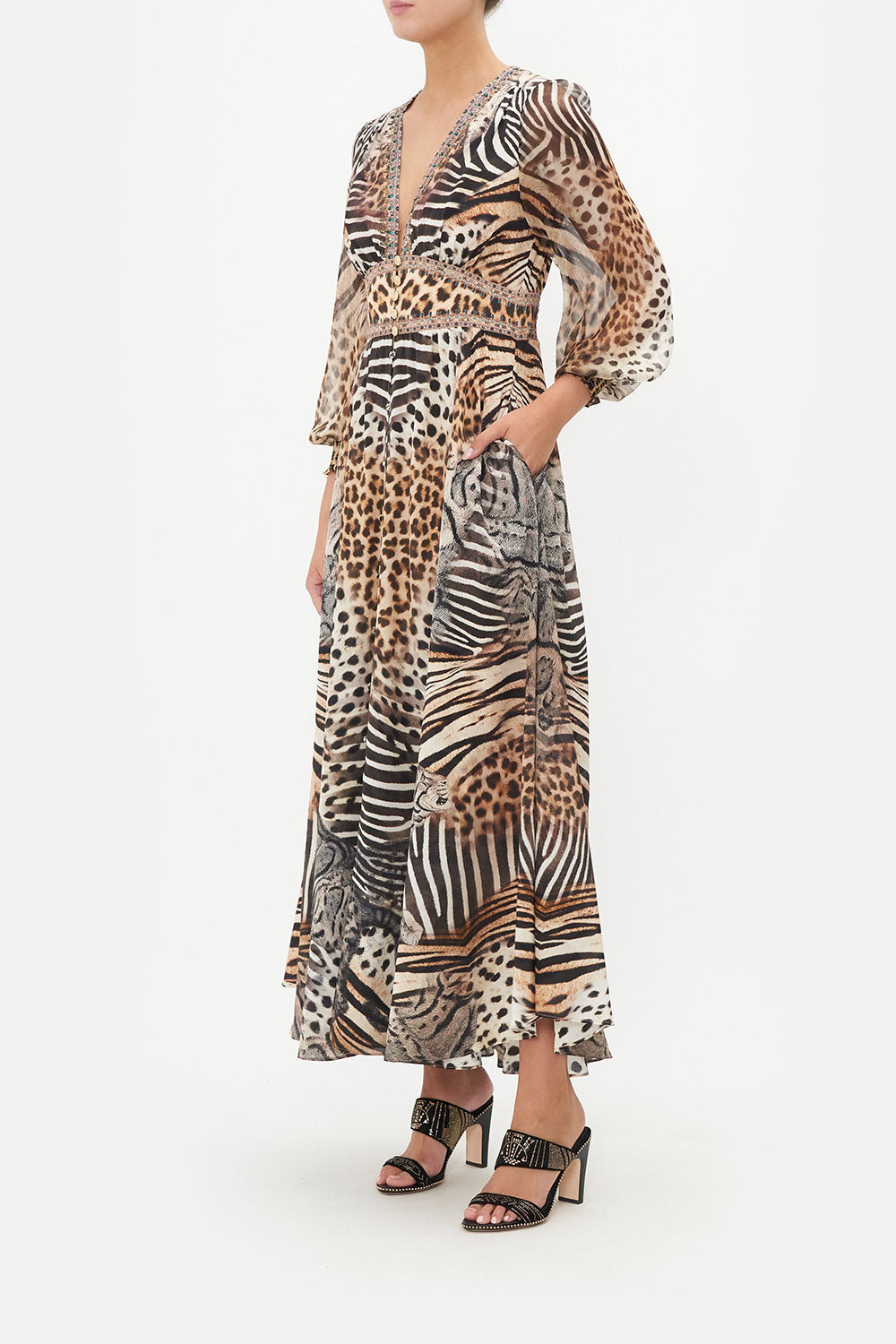 BUTTON DRESS WITH SHAPED WAISTBAND FOR THE LOVE OF LEO