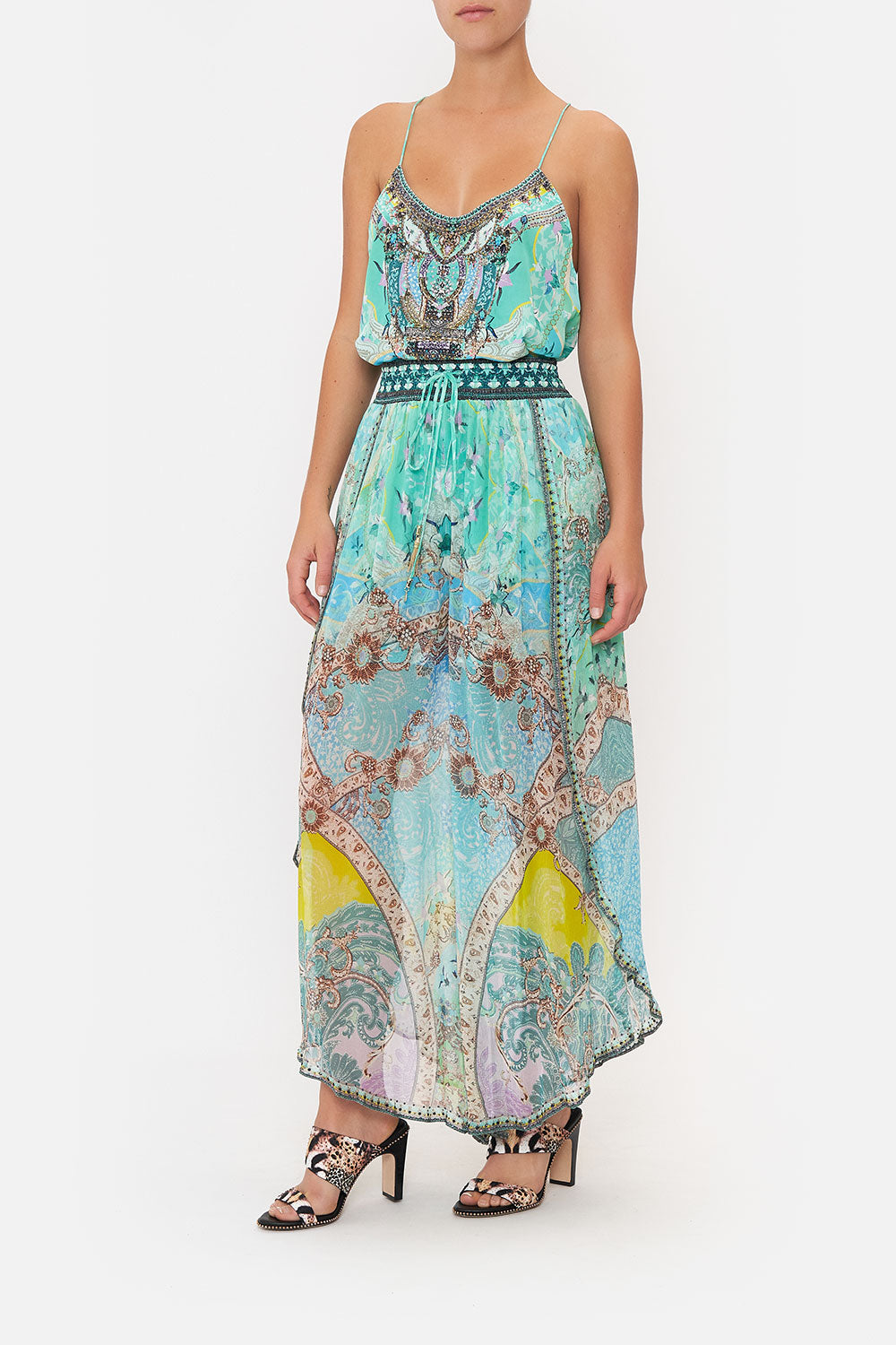 CURVED HEM PANT TURN BACK TIME