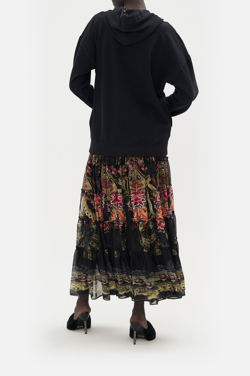 HOODY WITH POCKETS DANCE WITH DUENDE