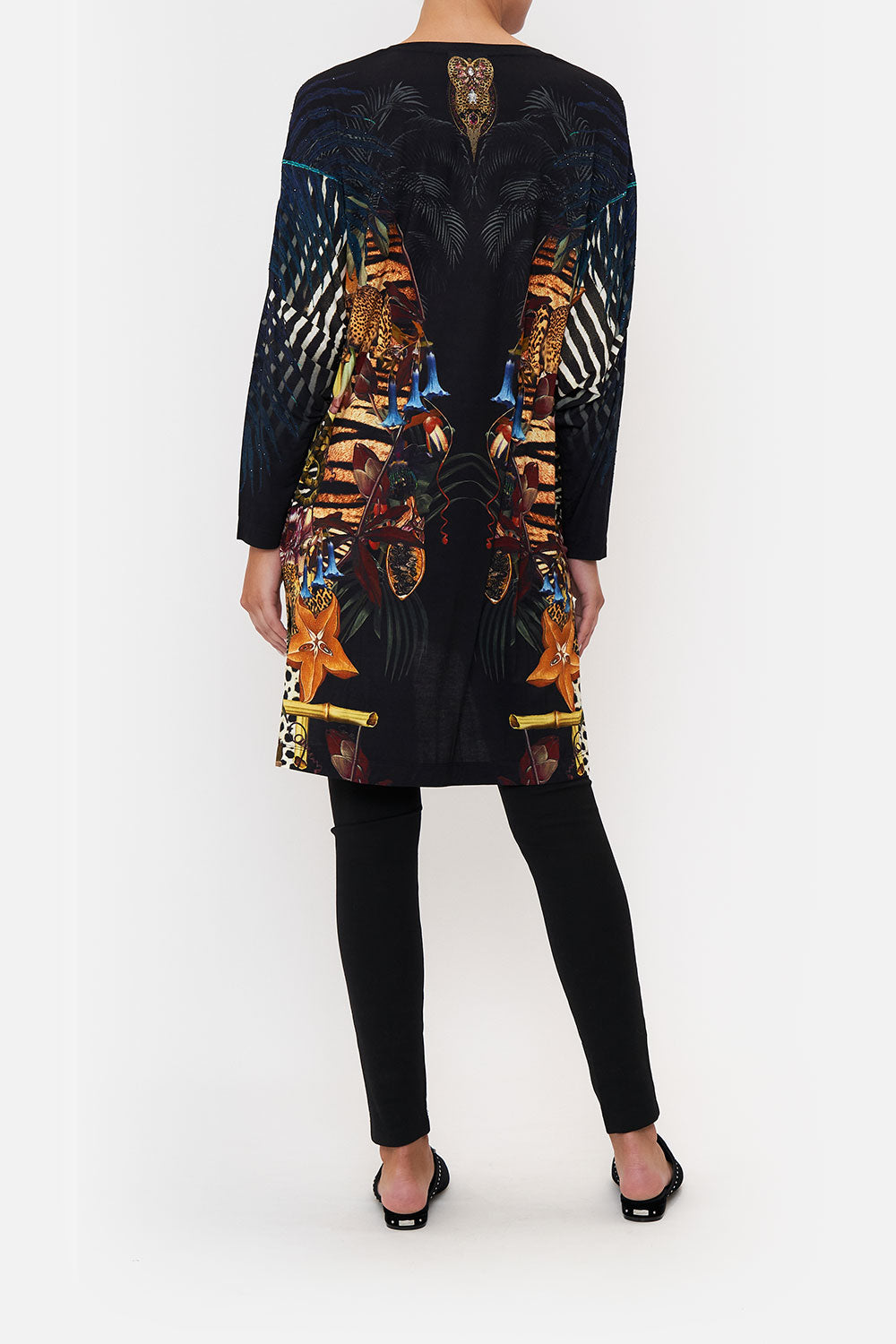 SIDE SPLIT TEE NATURAL INSTINCT