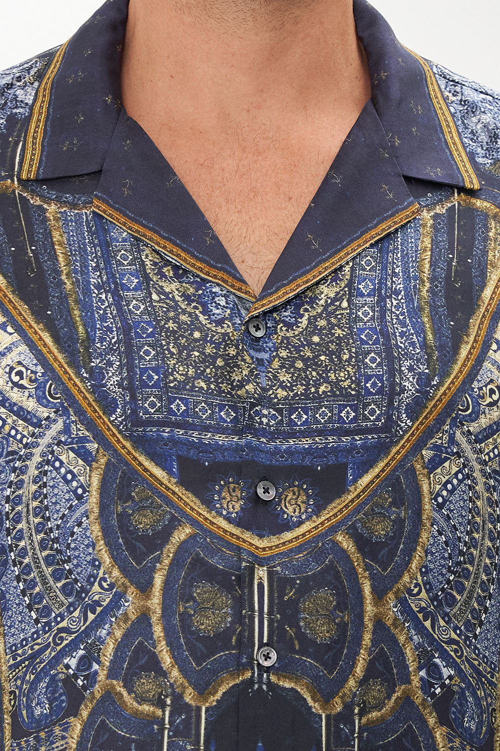 LONG SLEEVE CAMP COLLARED SHIRT FOREVER FAMILY