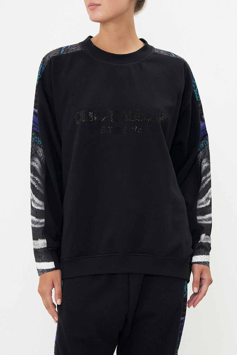 OVERSIZED SWEAT WITH CONTRAST STRIPE SHES GOT GRACE