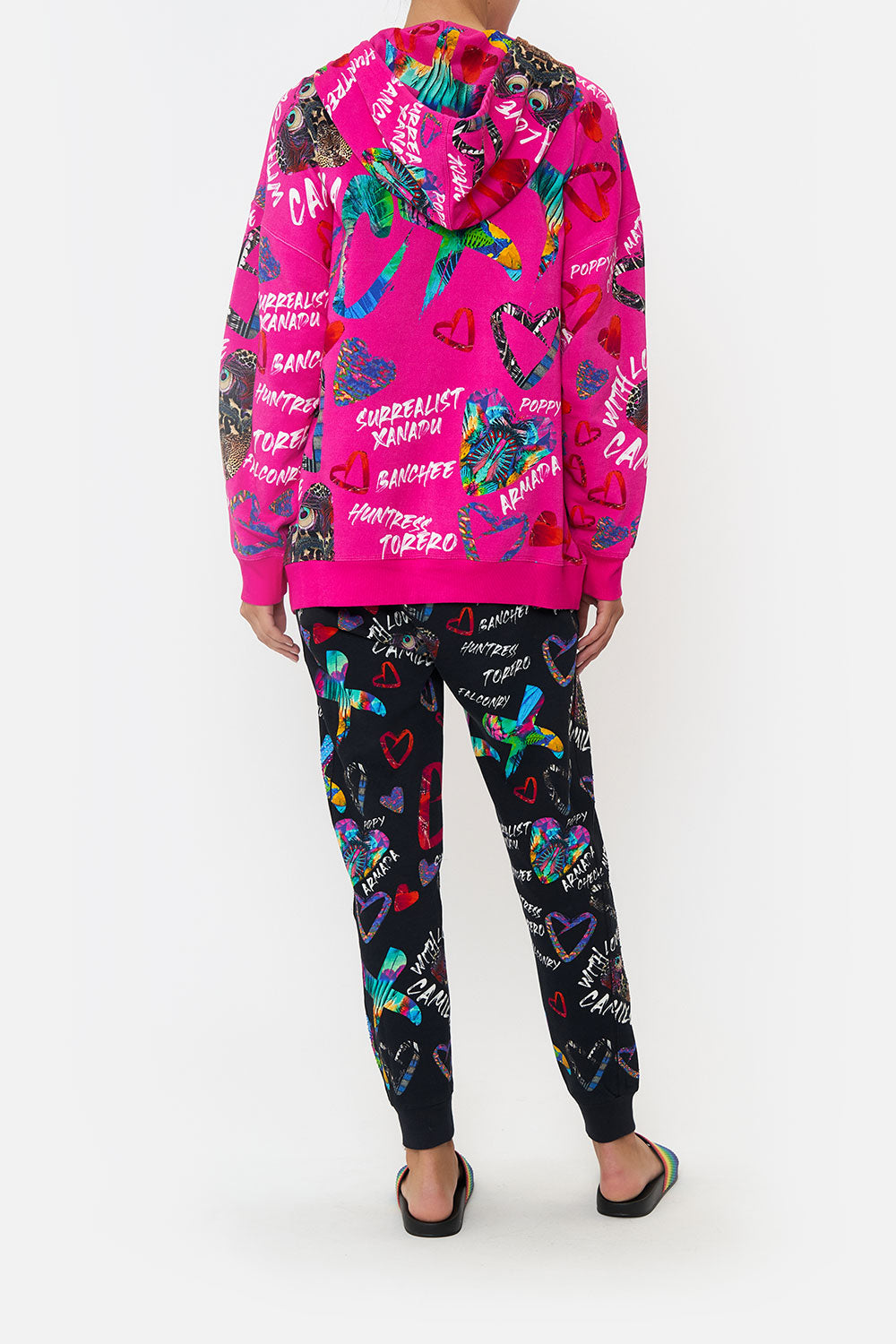 OVERSIZE BOYFRIEND HOODIE WRITINGS ON THE WALL