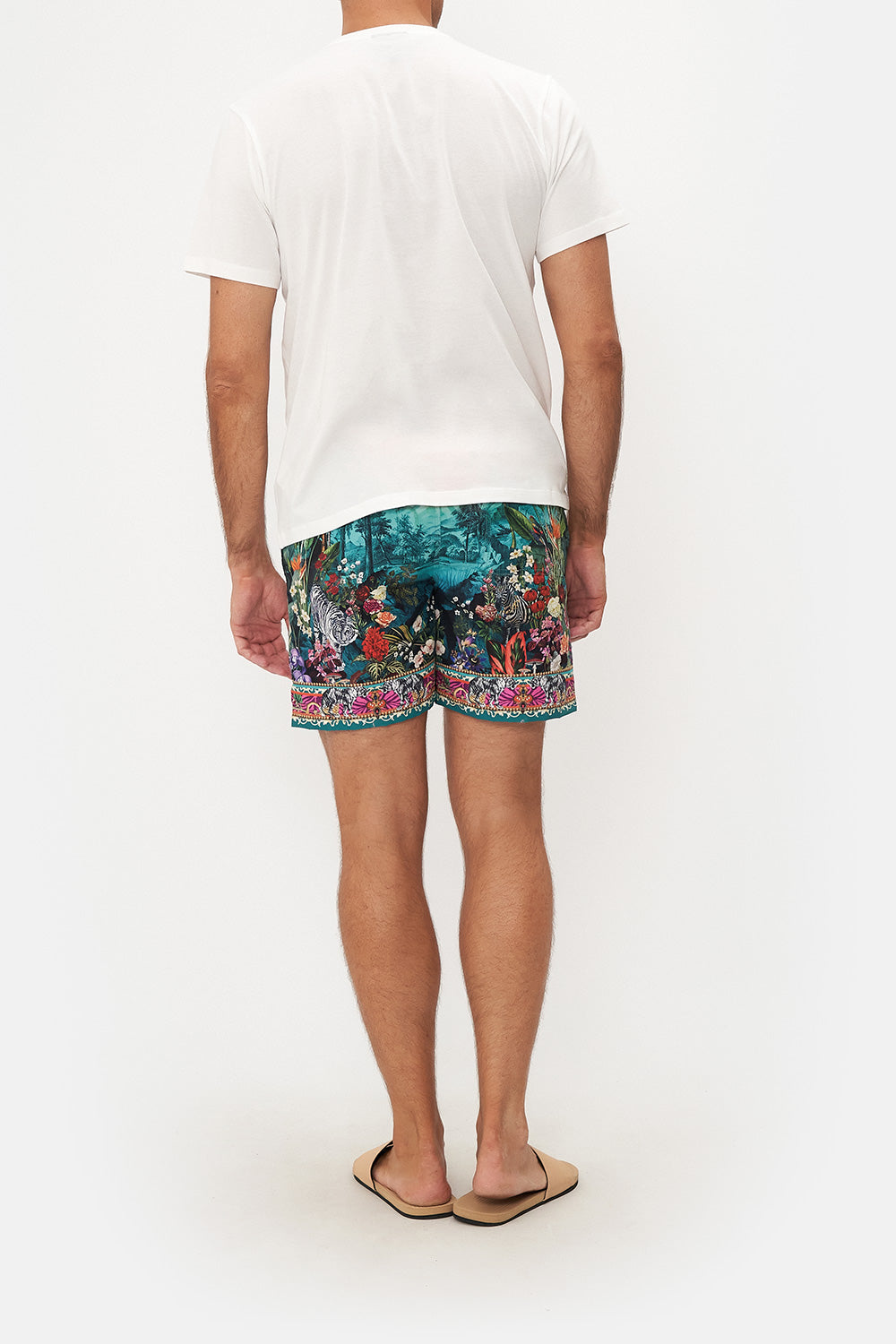 RELAXED FIT TEE UNTAMED RUNAWAY