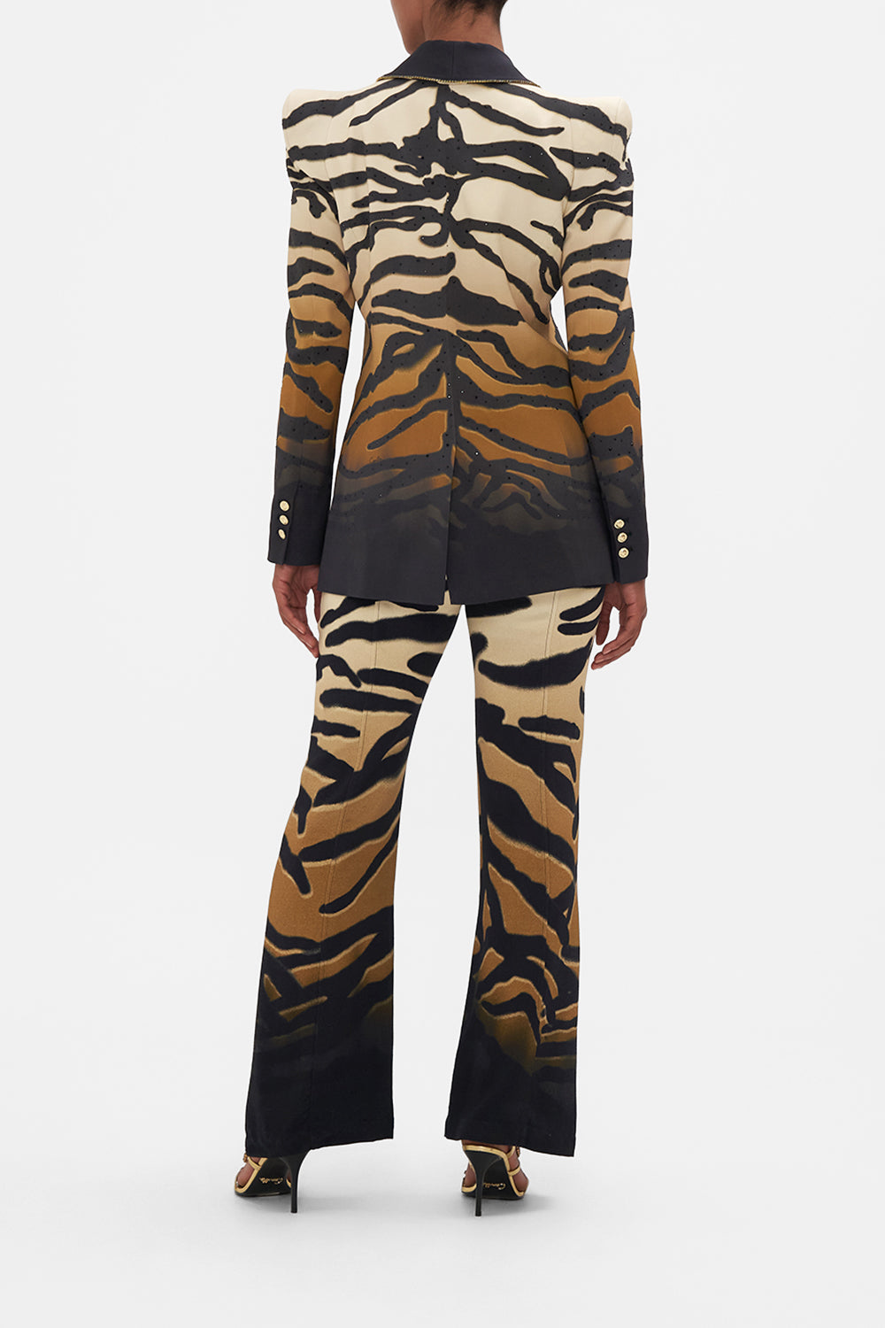PEAKED SHOULDER BLAZER TAME MY TIGER